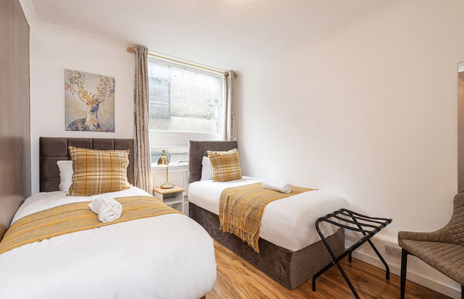 Lovely Apartments in Landward Court - Photo 8