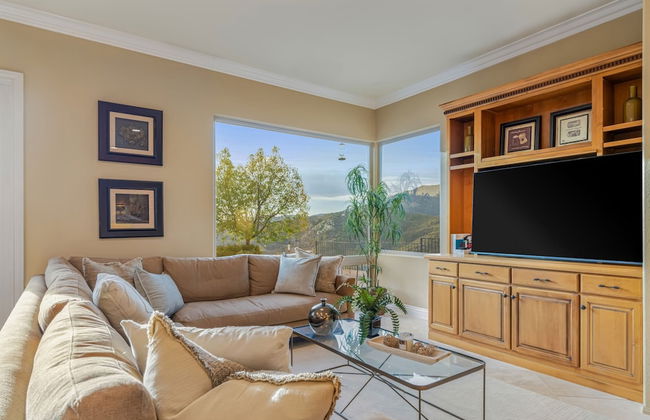 Cleveland Vista by Avantstay Pool Hot Tub Fire Pit Panoramic Views - Foto 16