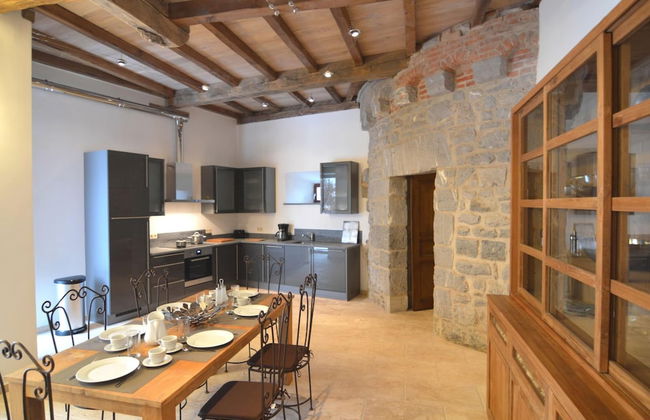 Modern Holiday Home in Senzeille With Garden - Foto 11