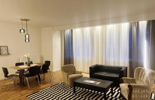 Emmas Apartments - Photo 2