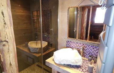 Mazot de Joe avec son hammam entre la Clusaz et Annecy - Foto 24