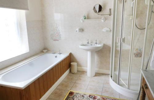 Sally's Cottage - Photo 15