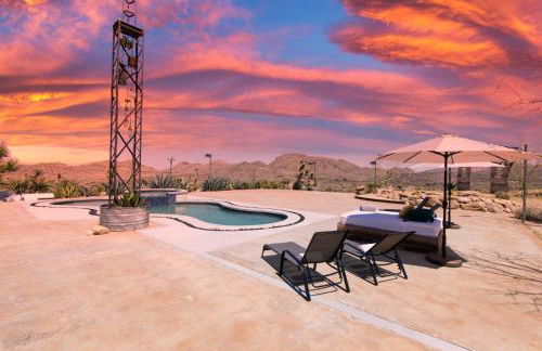 Desert Lily - Sunrise Suite with private hot tub and shared pool - Foto 36