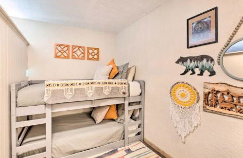 Red River Retreat Walk to Lifts, Mtn Views! - Foto 19