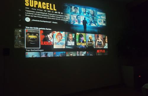 BAT Home Solutions Trier-Euren - alles was ein Hotel nicht bietet - 10 Min zur Altstadt - 98 qm Scheune für 9 Personen mit Sternenhimmel, Wintergarten, Grill und Kino - barrierefrei dank Lift & Auffahrt - Foto 9