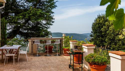 Casa Sole di Toscana USO ESCLUSIVO con 5 camere, 3 bagni, terrazza panoramica, giardino e vasca idromassaggio - Foto 2, Garden view