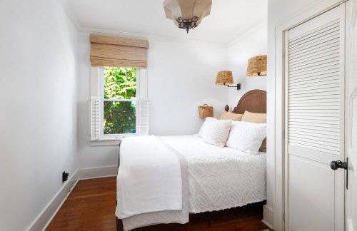 Charming Geneva Cottage Walk 4 Blks to Downtown - Foto 18