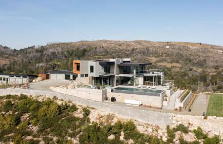 Belleza by Avantstay Hilltop Mansion w/ Pool, Panoramic Views & Ultra Modern Interior - Foto 92