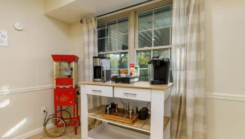 Gorgeous Alabama Home 4 Miles to Stadium Sleeps 8 - Foto 5