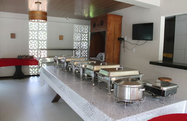 Hotel Cantinho Das Flores - Photo 30