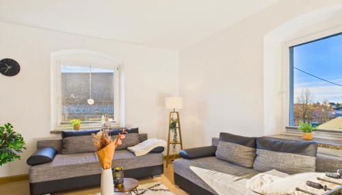 Holzkunst & Heimatgefühl FeWo für Familie & Freunde - Foto 2