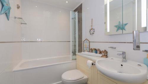 Stylish 2BR Apartment in Central Eton - Foto 4