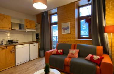 Chamrousse Residence le Balcon de Recoin - Au pied des pistes - Foto 1