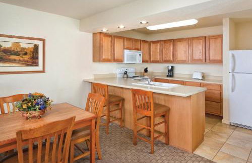 Wyndham Grand Lake Studio Apartment with Resort Access - Foto 9