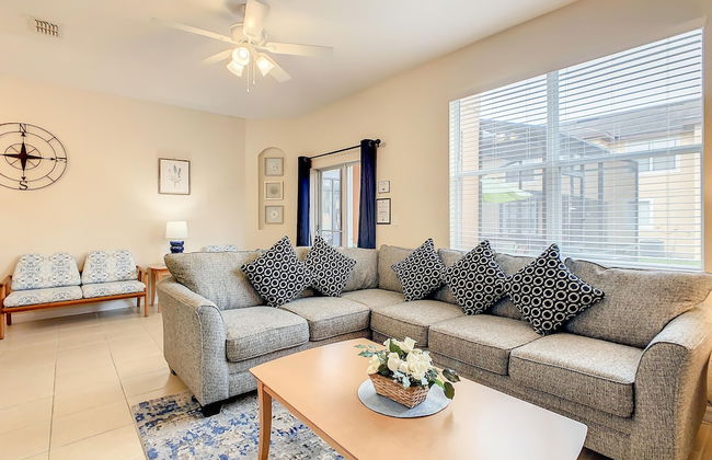 Spacious Regal Oaks Townhome by Disney - Foto 21