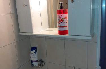 Near the Airport & near the Metro and Suburban station"PEANIA-KANTZA" - Foto 28