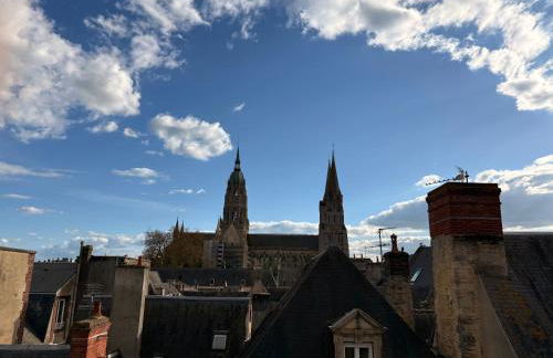 Le Nid dHistoire avec vue sur la cathédrale - Photo 6