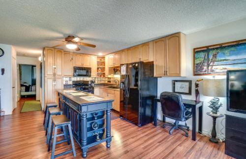 Molokai Island Retreat with Ocean View and Pool! - Foto 7