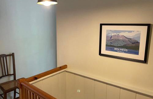 Historic Cottage in Heart of Farnham nr the Castle - Photo 20