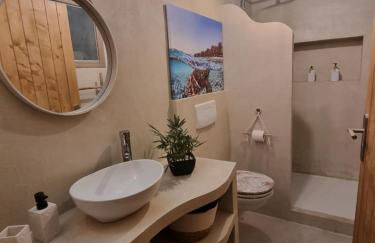 Les Spas de la Mer, Appart&Spa Aloha, 100m de la plage, Plein cœur du Grau - Photo 60