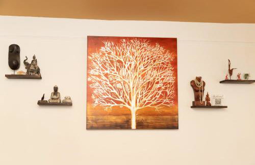 The Gem-3 Bedrooms! King, Full & Twin Beds, Sauna with Free Parking plus more - Foto 33