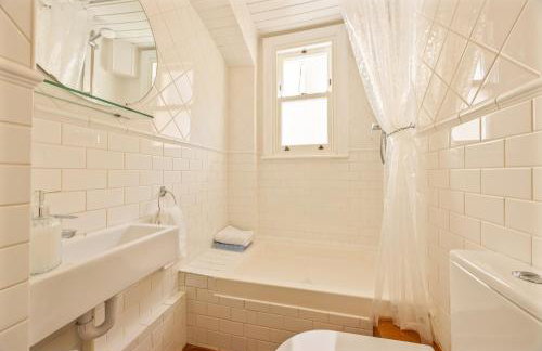 William's Nest - Photo 8