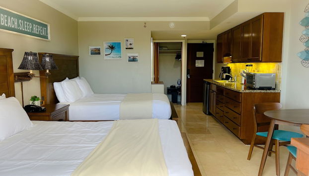 Breezy Luana Waikiki Condo by RedAwning - Foto 5, Habitación