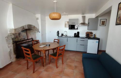 Chez Adèle, au pied de l'Abbaye - Foto 17