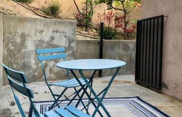 Silverlake and Echo Park - 6min to Downtown and Hollywood - - Photo 7