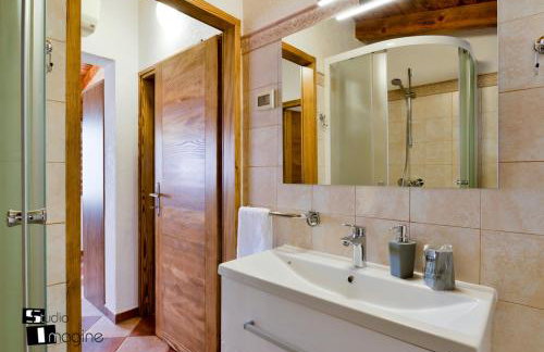 Charming stone cottage by the sea - Foto 11