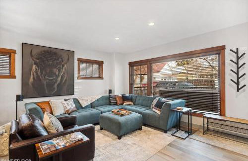 Best Location! Walkable30 Min to GNP5 Min Lake - Foto 8