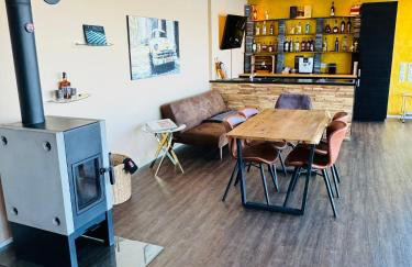 Exklusives Rhein-Lounge Apartment mit direktem Rheinblick, Sauna, 2 Schlafzimmern, Parkplatz für bis zu 5 Gäste - Foto 2