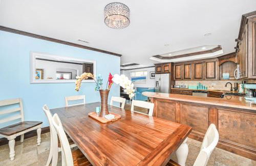 3 Bedroom Luxury Home Steps to Balboa Fun Zone - Foto 10