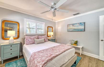 Casa Del Mar - Pet Friendly House on Siesta Key w/ Outdoor Patio & Private Screened-In Heated Pool! - Foto 39