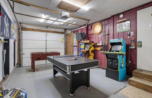 Mountain Oasis Hot Tub Game Room Fire Pit - Foto 5