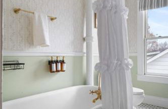 Prime Derby Location - Firepit - Yard - Family Friendly - Foto 30