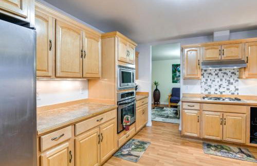 Anchorage Home about 8 Mi to Downtown! - Photo 12