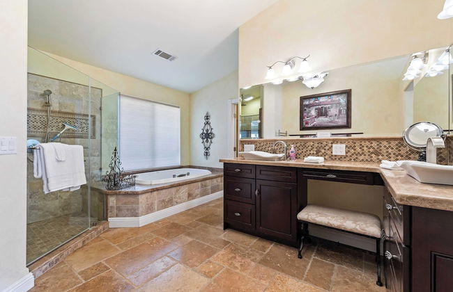 Chardonnay Charm by Avantstay Luxe Group Retreat w/ Pool Mins to Wineries - Foto 22