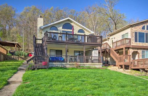 Boat Slip, Fire Pit Lakefront Sunrise Beach Home! - Foto 2