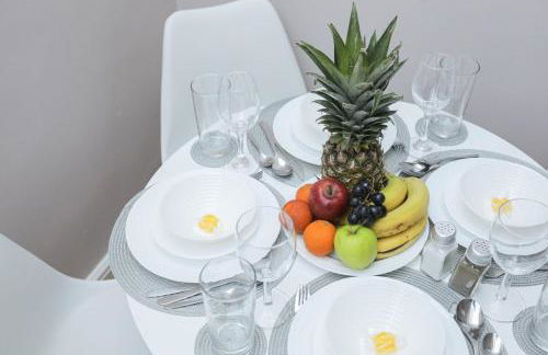 Big PROMO! Central Canterbury City Escape 2BR 2BA House, en-suite, Couples Retreat, Perfect For Families, Students, Relocators FREE Parking Fast WiFi - Foto 23