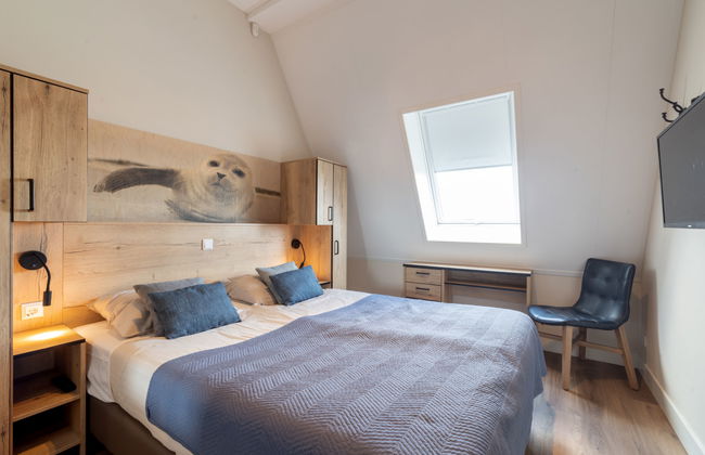 2 bedroom Apartment in Colijnsplaat with garden and sauna - Photo 10