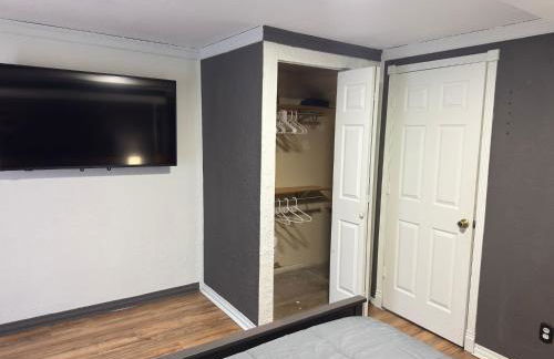 Cozy Room with Private Entrance and Patio near Denver - Foto 24