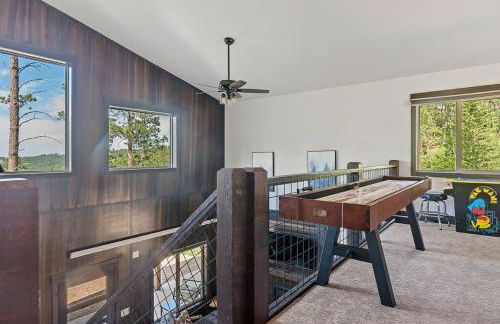 High Mountain Rustic Cabin Hot Tub Game Loft - Foto 21