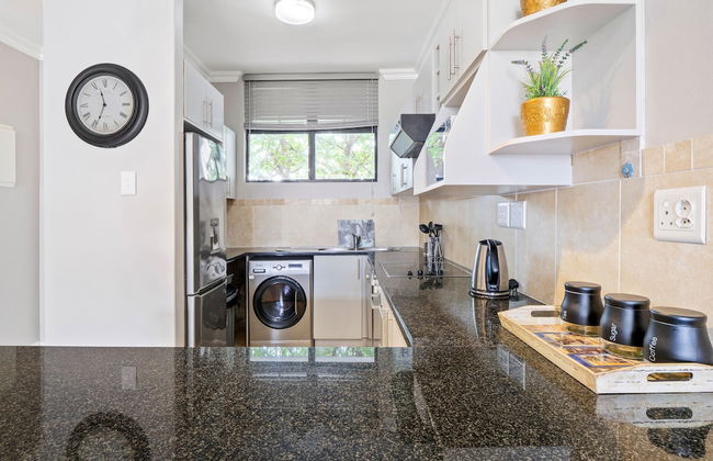 Deja Blue - Photo 11