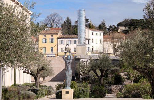 Maison Les Chênes - Jacuzzi - Calme & Idéalement situé - Clim - Salle de Jeux - Parking - Foto 62