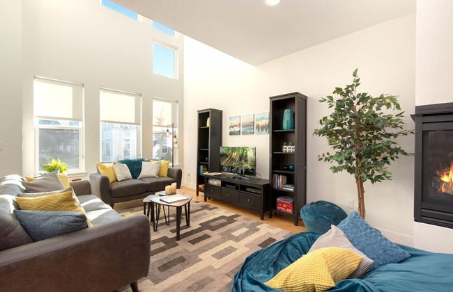 Remarkable Home Near Old Town, Breweries, & River! - Foto 24