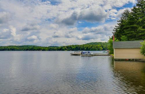 Authentic 1912 Adirondack Lake Camp with Fire Pit - Foto 30