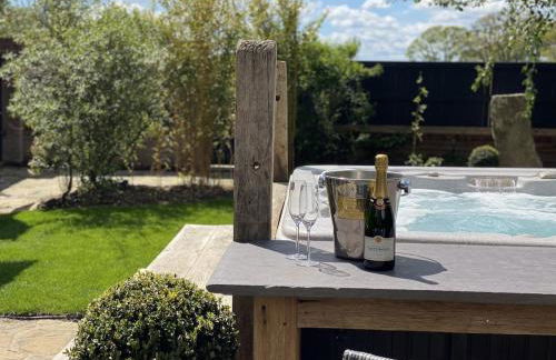 Beautiful 3 bed cottage in Lymington. Perfectly located for Coast and New Forest - Foto 18