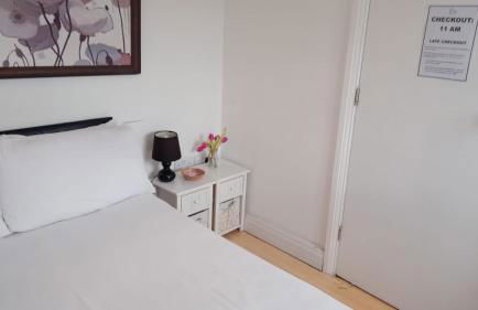 29EW Dreams Unlimited Serviced Accommodation- Staines - Heathrow - Foto 51