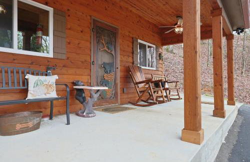 Couple Retreat Cabin-near Smoky Mountain Railroad-Hot Tub - Foto 30